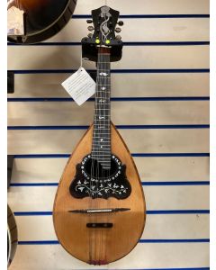 Antonio Monzino Bowlback Mandolin