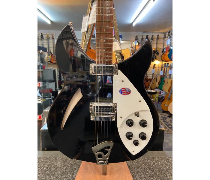 Second hand deals rickenbacker