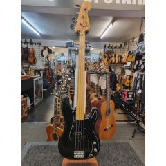 Fender 1977 Fretless Precision Bass (Pre-Owned)
