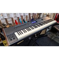 Kurzweil PC3K7 Synthesizer Workstation