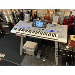 Yamaha Tyros 4 Arranging Keyboard