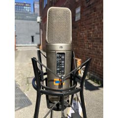 RODE NT1-A Large Diaphragm Cardioid Condenser Microphone